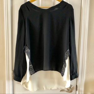 Jaclyn Smith Black & White Lace Blouse (XL)